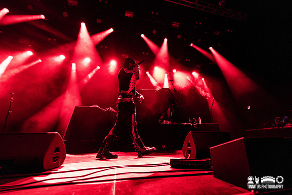 Izzy Spears in concert