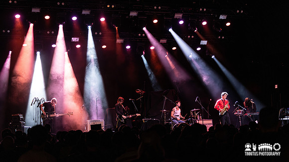 Crack Cloud in concert
