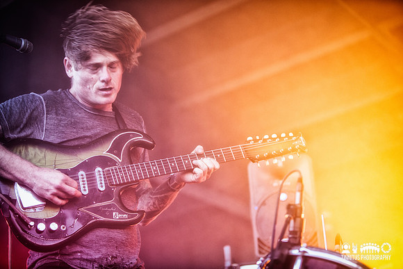 Thee Oh Sees play at ATP's I'll Be Your Mirror event.