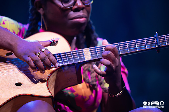Yasmin Wiliams  in concert