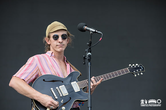 Big Thief in concert