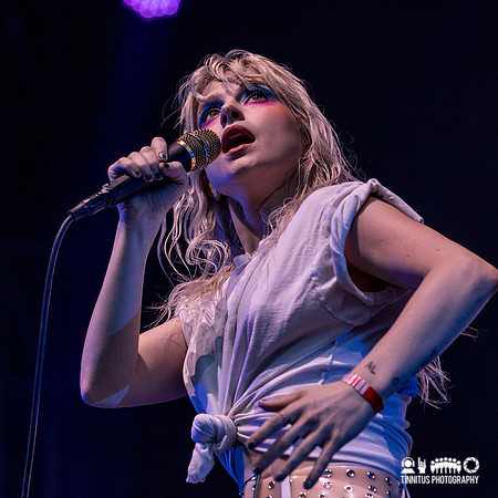 Paramore in concert