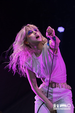 Paramore in concert