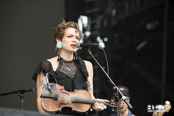 Lillie Mae in concert