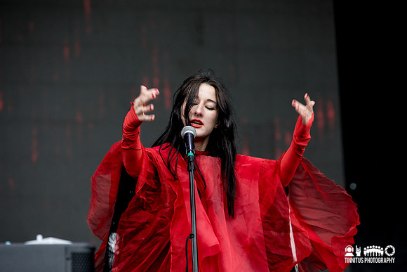 Zola Jesus in concert