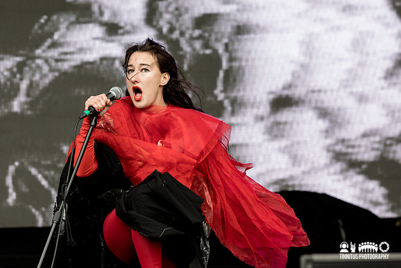Zola Jesus in concert