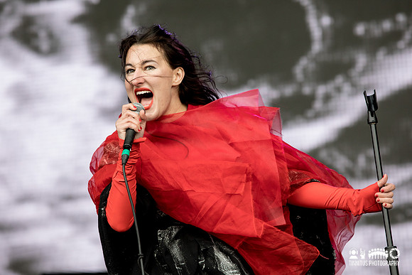 Zola Jesus in concert