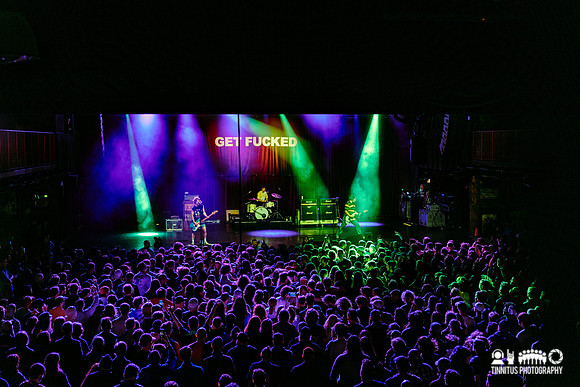The Chats in concert