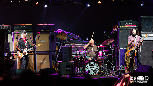 Dinosaur Jr. in concert