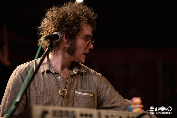 Carinae in concert