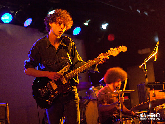 Yuck in concert