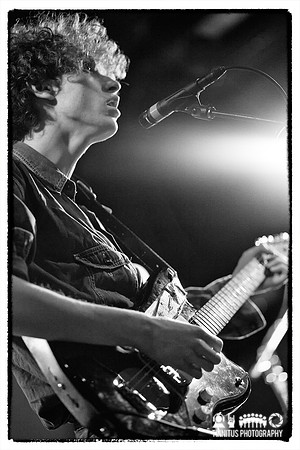 Yuck in concert