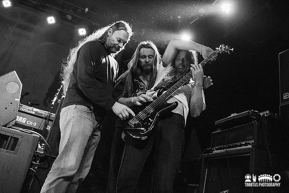 Enslaved help Aaron of Yob play his bass
