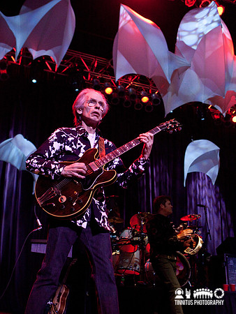 Yes in concert