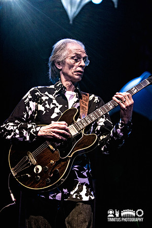 Yes in concert