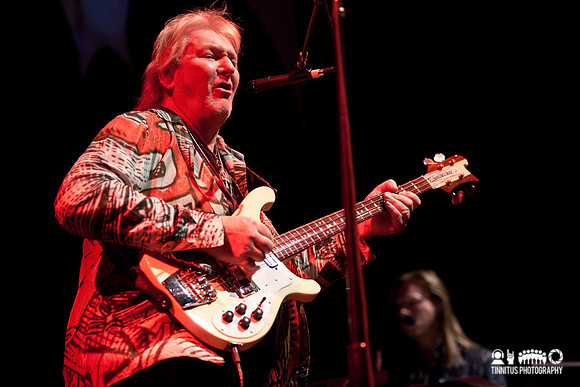 Yes in concert