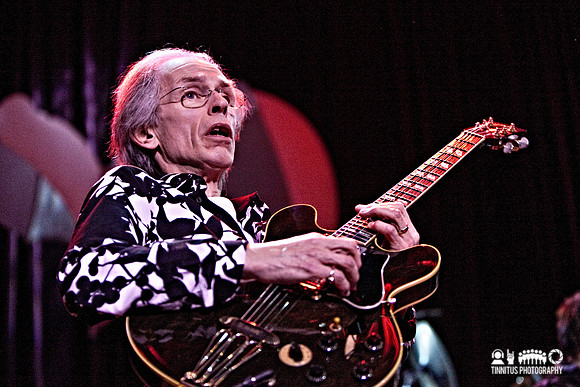 Yes in concert
