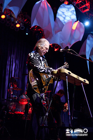 Yes in concert
