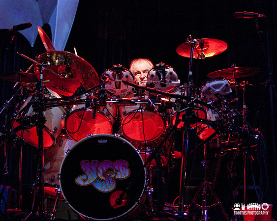 Yes in concert