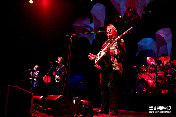 Yes in concert