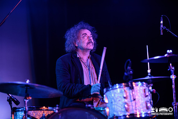 Xylouris White in concert