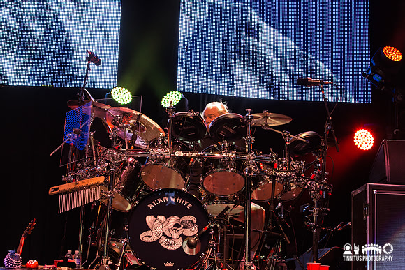 Yes in concert
