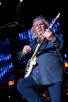 Yes in concert