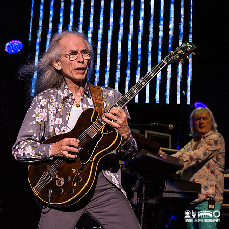 Yes in concert