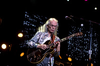 Yes in concert