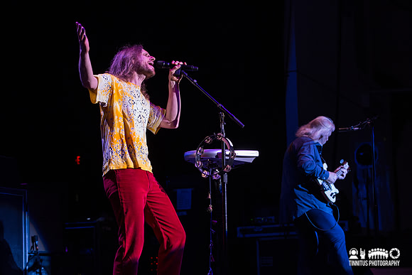 Yes in concert