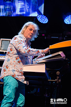 Yes in concert