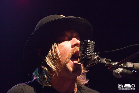 Wovenhand in concert