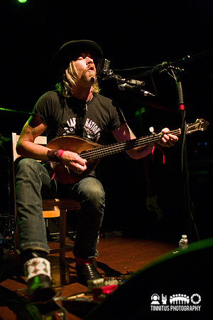 Wovenhand in concert