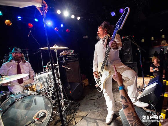 White Dynomite in concert