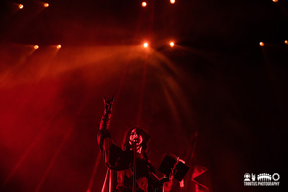 Twin Temple in concert