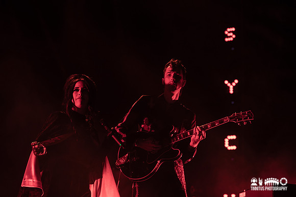 Twin Temple in concert