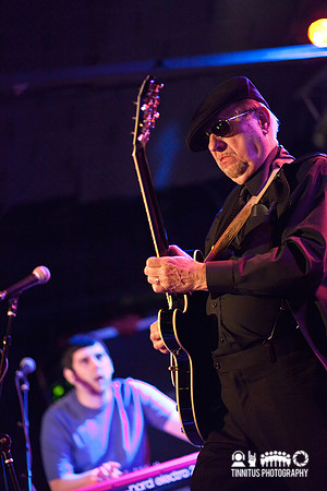 Dennis Coffey in concert
