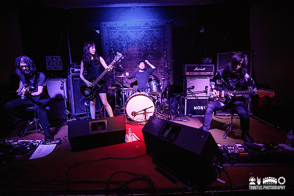 MONO in concert