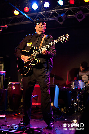 Dennis Coffey in concert