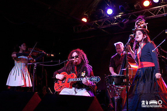 Walter Sickert and The Army Of Broken Toys in concert