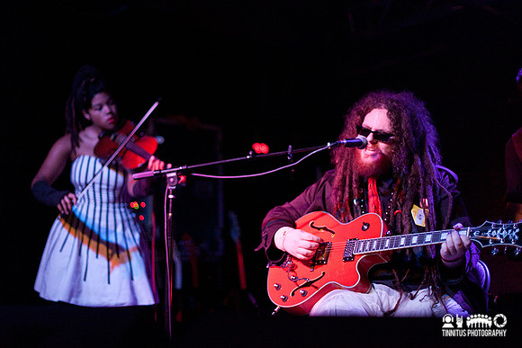 Walter Sickert and The Army Of Broken Toys in concert