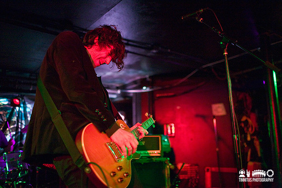 Daniel Davies in concert