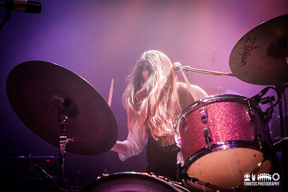 Heron Oblivion in concert