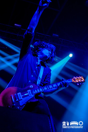 Chavez in concert at ATP's I'll Be Your Mirror festival