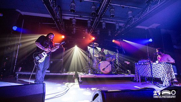 OM in concert