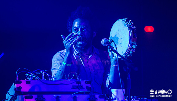 OM in concert