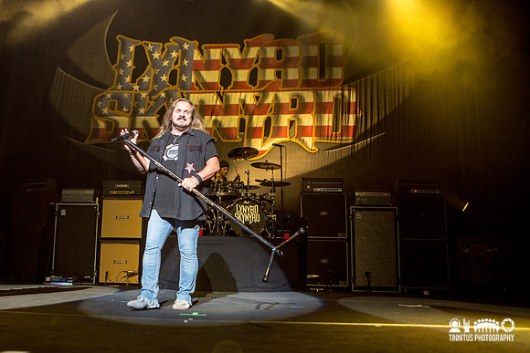 Lynyrd Skynyrd in concert