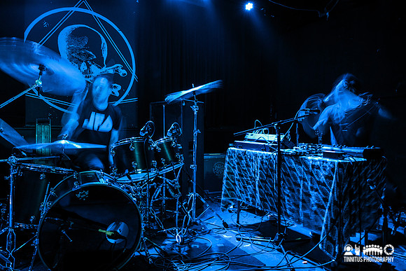 OM in concert