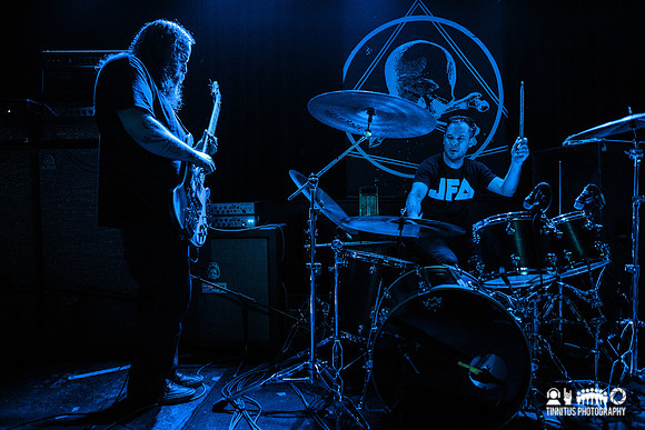OM in concert