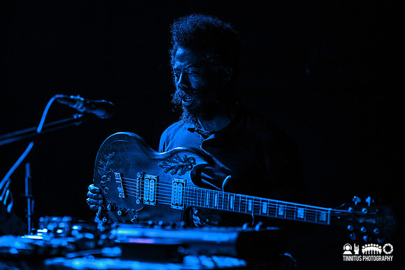 OM in concert